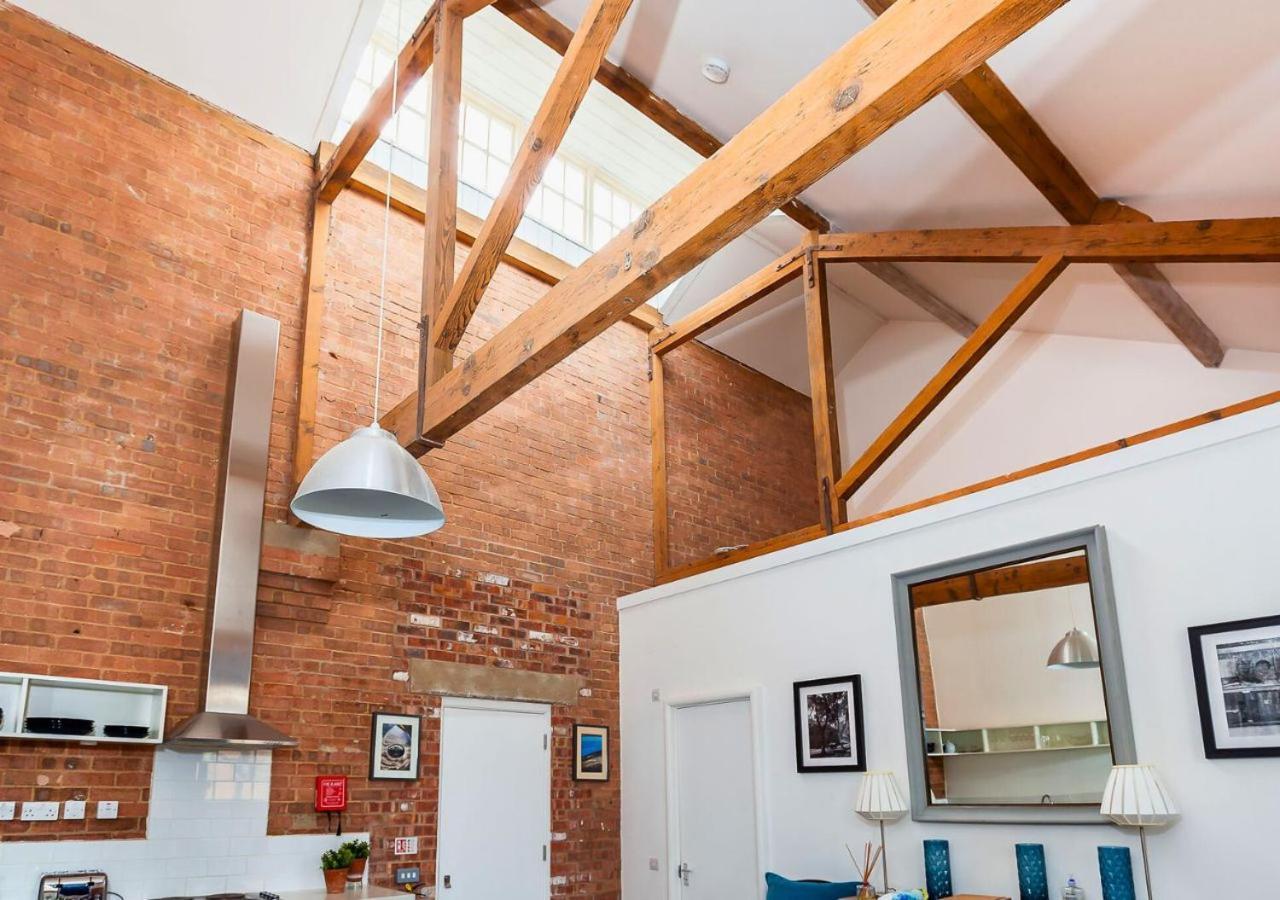 Bowen-Buscarlet Apartman Bicester Kültér fotó