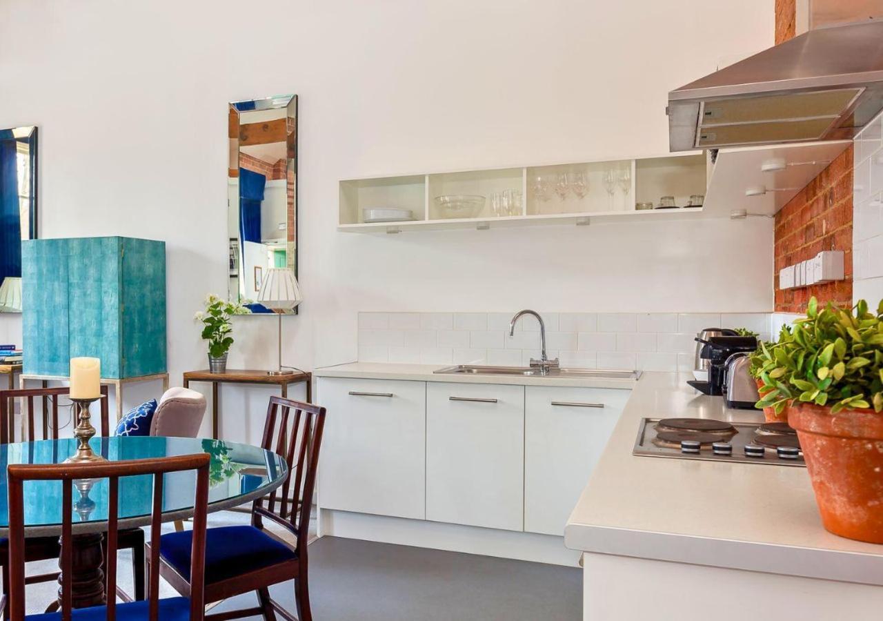 Bowen-Buscarlet Apartman Bicester Kültér fotó